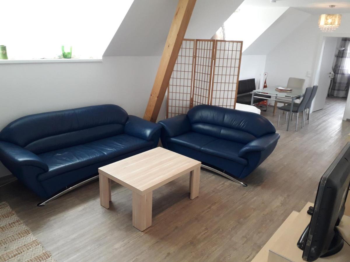 Apartment mit Balkon Steyr Exterior foto