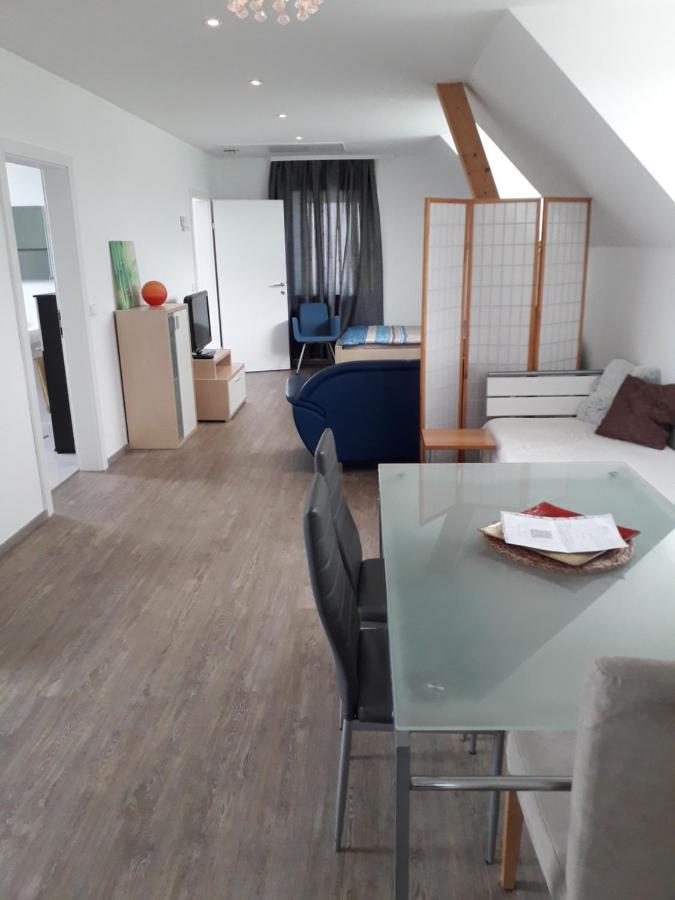 Apartment mit Balkon Steyr Exterior foto